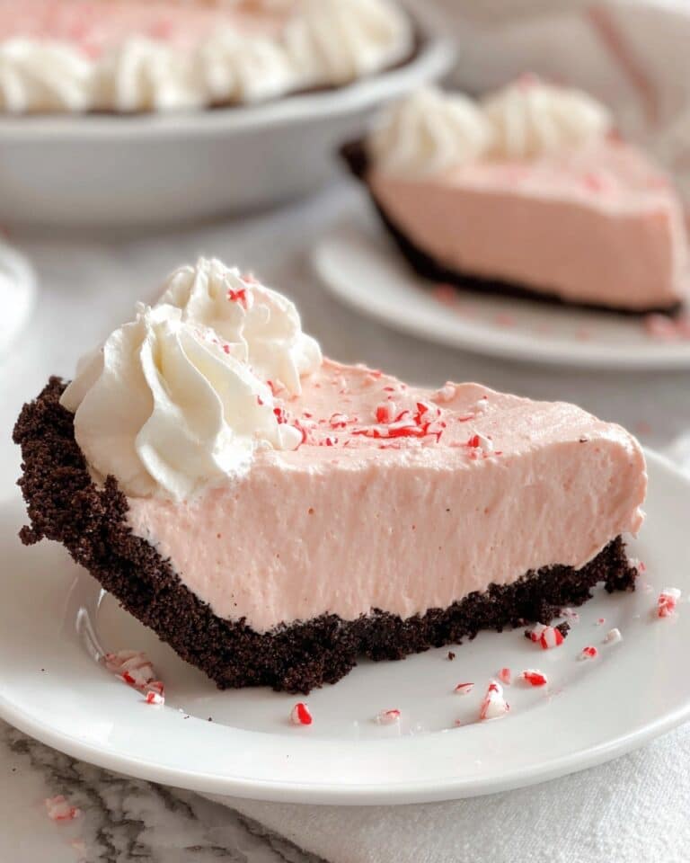 The Easiest Peppermint Pie Recipe