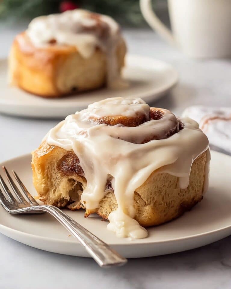 Gingerbread Cinnamon Rolls Recipe